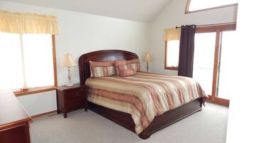 House, 6 Bedrooms (with Sofa Bed) | 6 bedrooms, desk, cots/infant beds, free WiFi