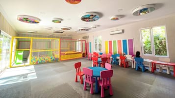 Children’s play area – indoor