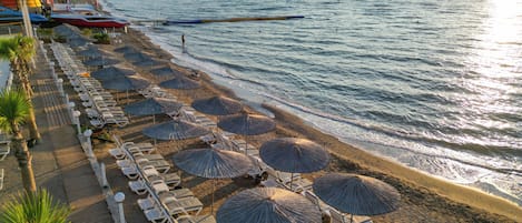 Private beach, free beach cabanas, sun-loungers, beach umbrellas