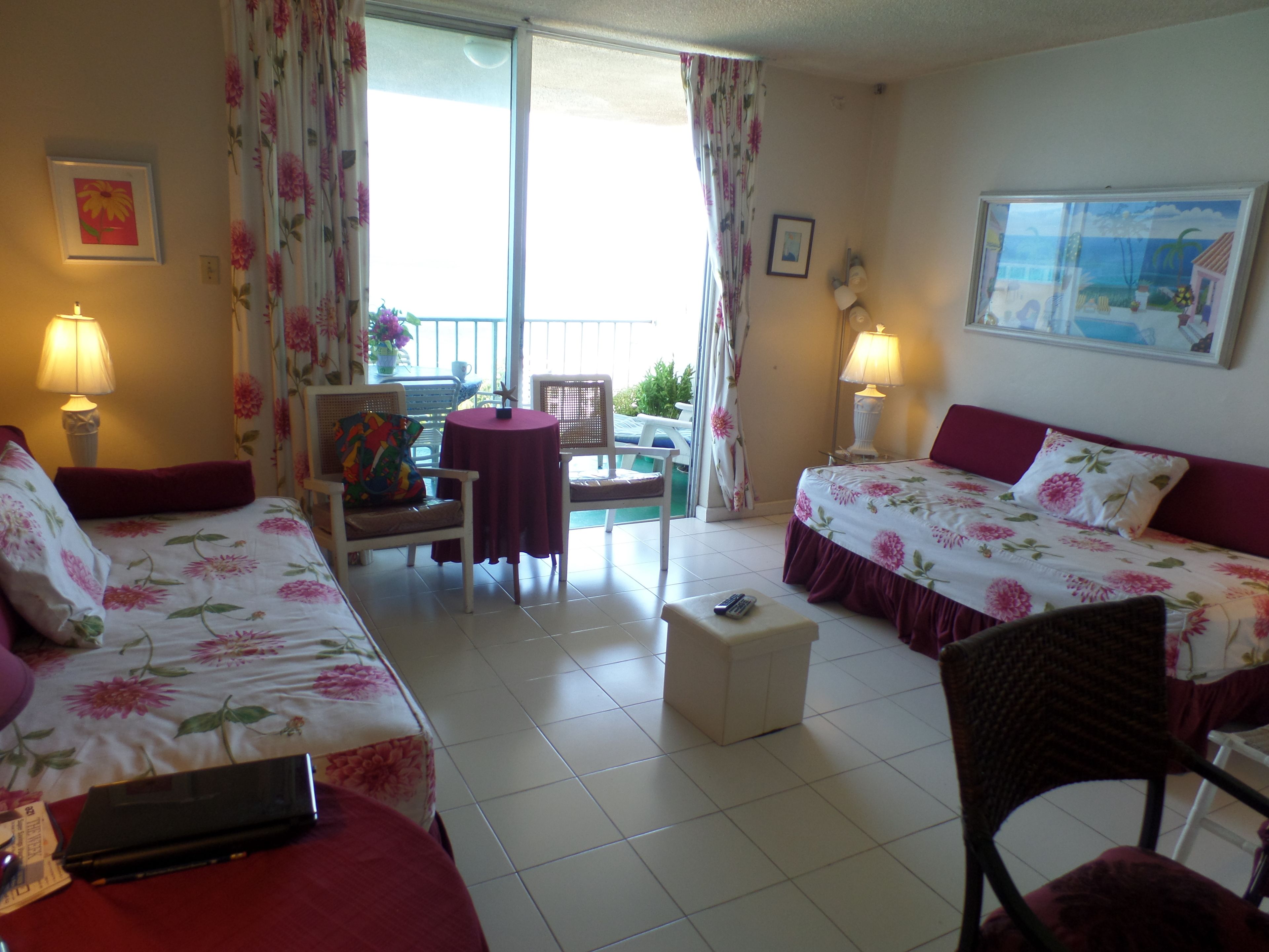 studio | wifi, bed sheets