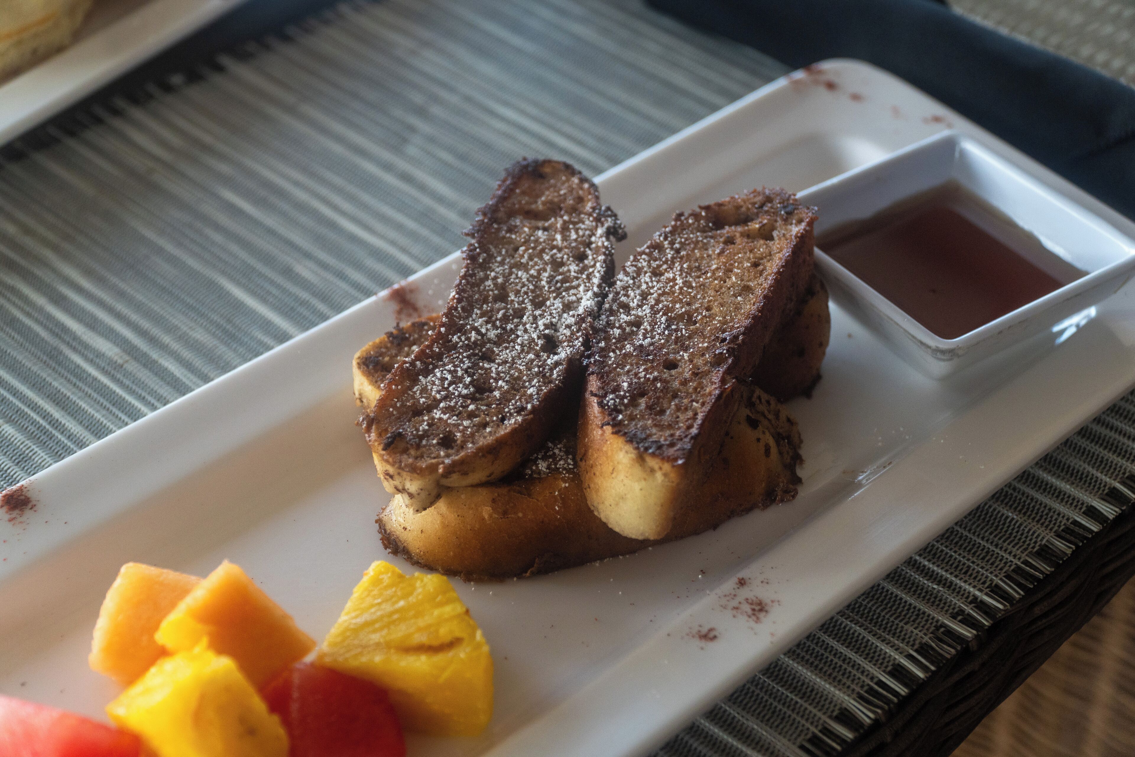 daily full breakfast (usd 15 per person)