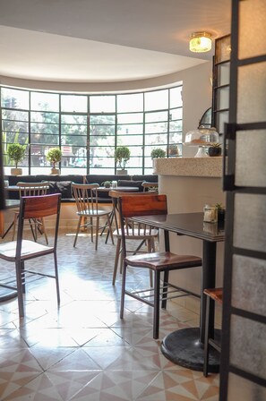 Restaurant - Hotel Casa Nuevo Leon (Mexico City)