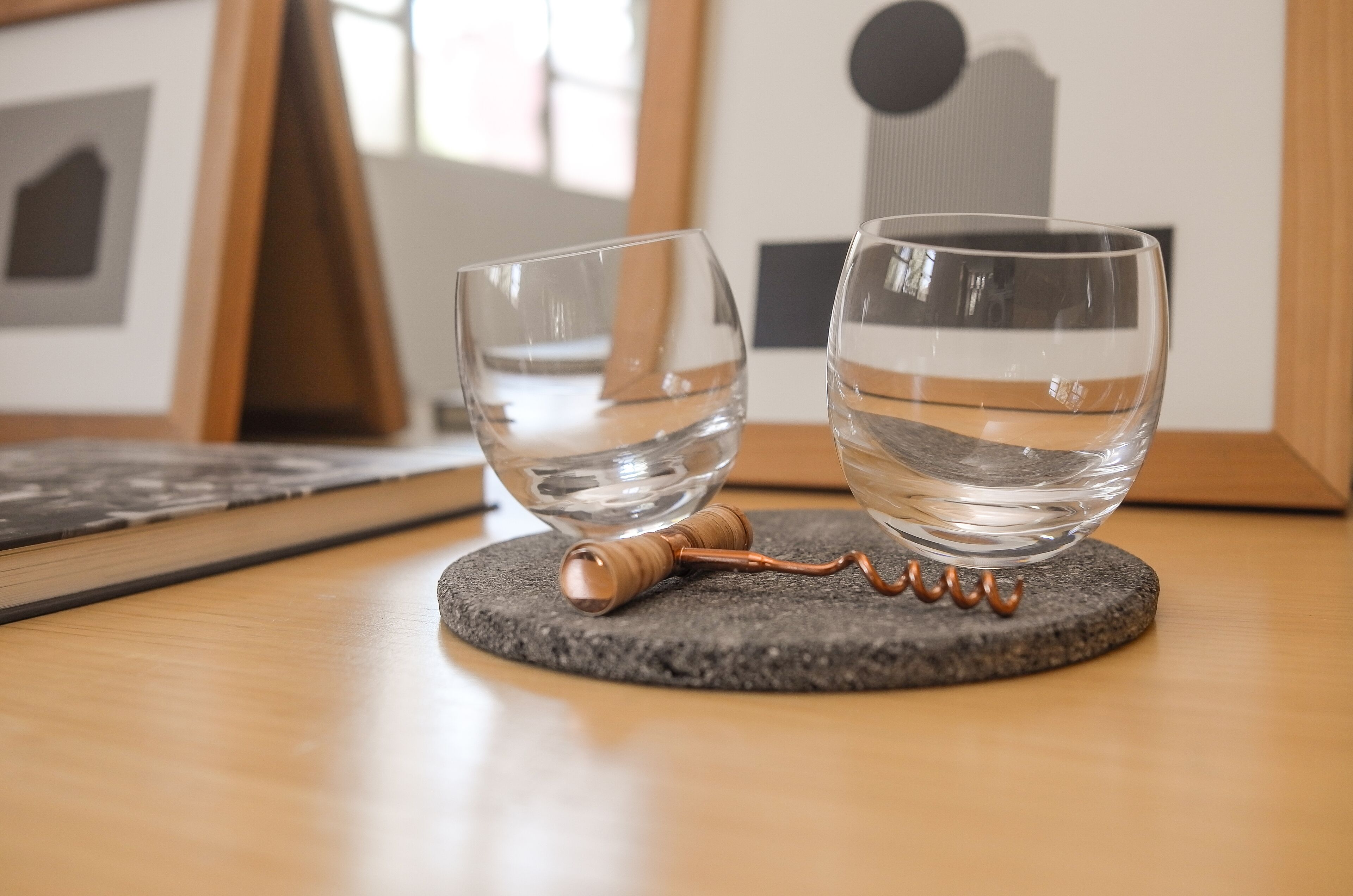 suite r | 1 bedroom, in-room safe, soundproofing, free wifi