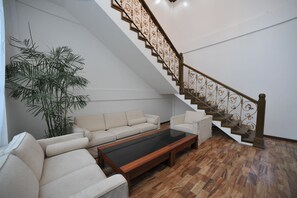 Junior Luxury Suite | Living area