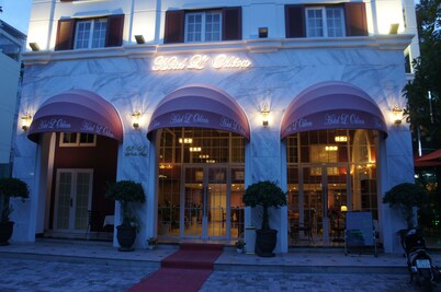 Hotel L Odeon Phu My Hung