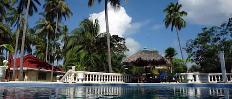 Outdoor pool, sun loungers