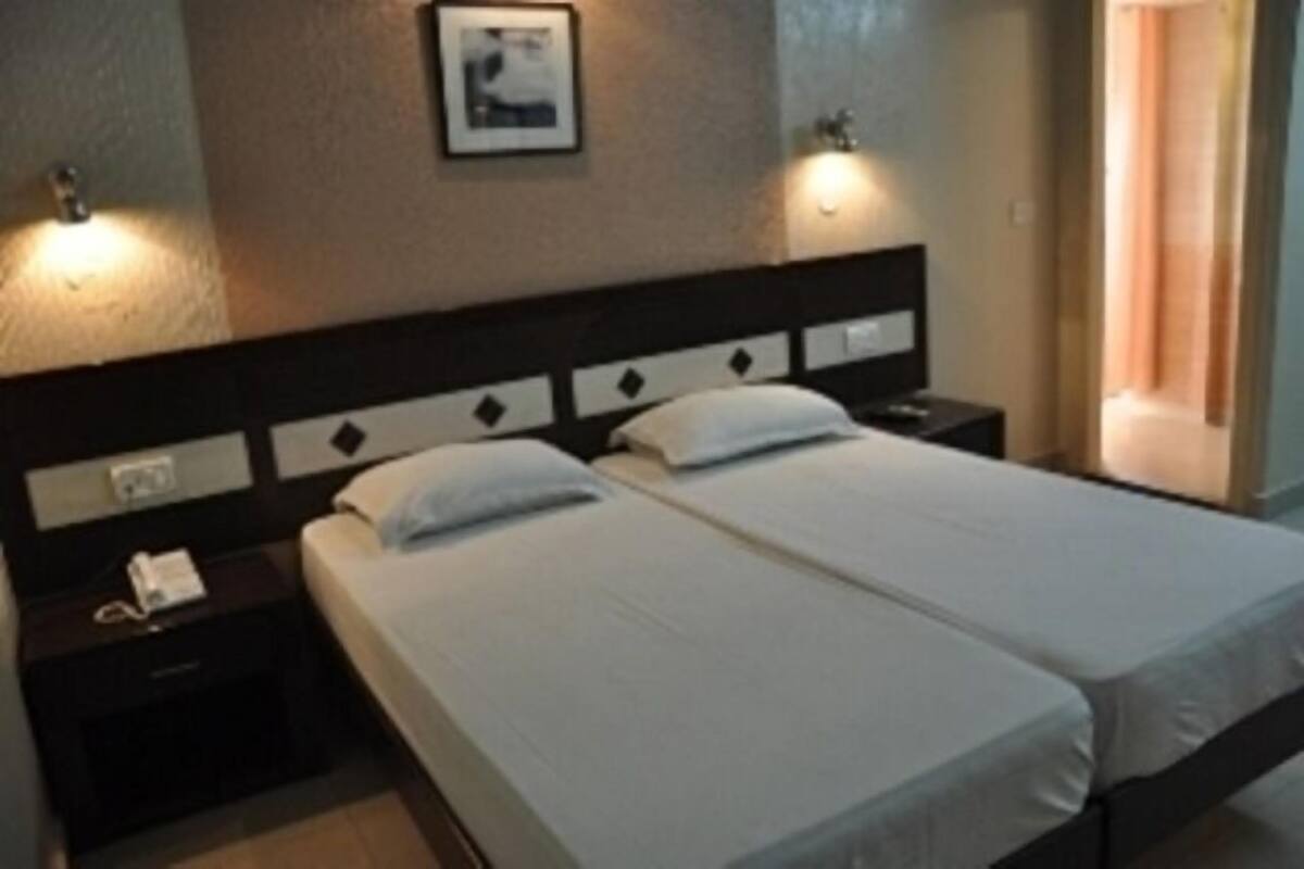 Superior Double or Twin Room | Egyptian cotton sheets, premium bedding, pillow-top beds, in-room safe