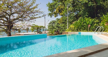 Saravoan Hotel Kep