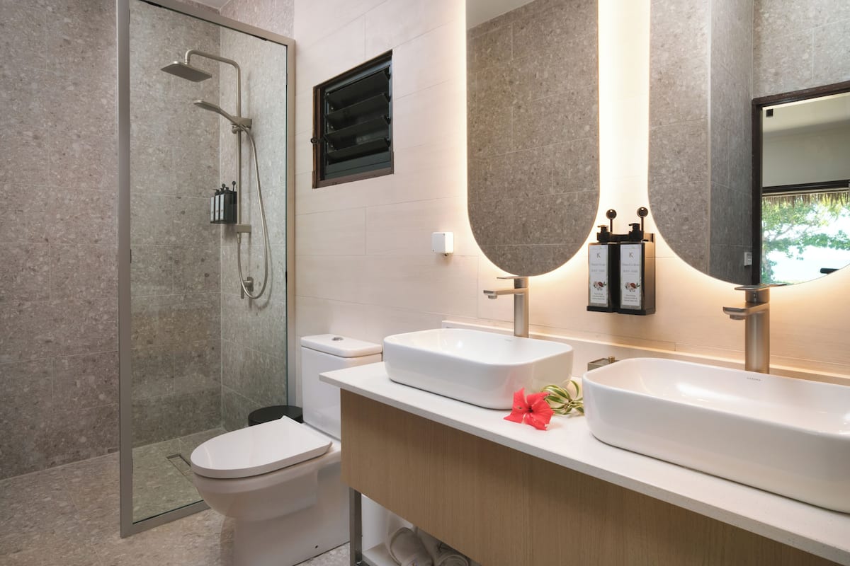 pool view bure | 1 bedroom, premium bedding, in-room safe, desk