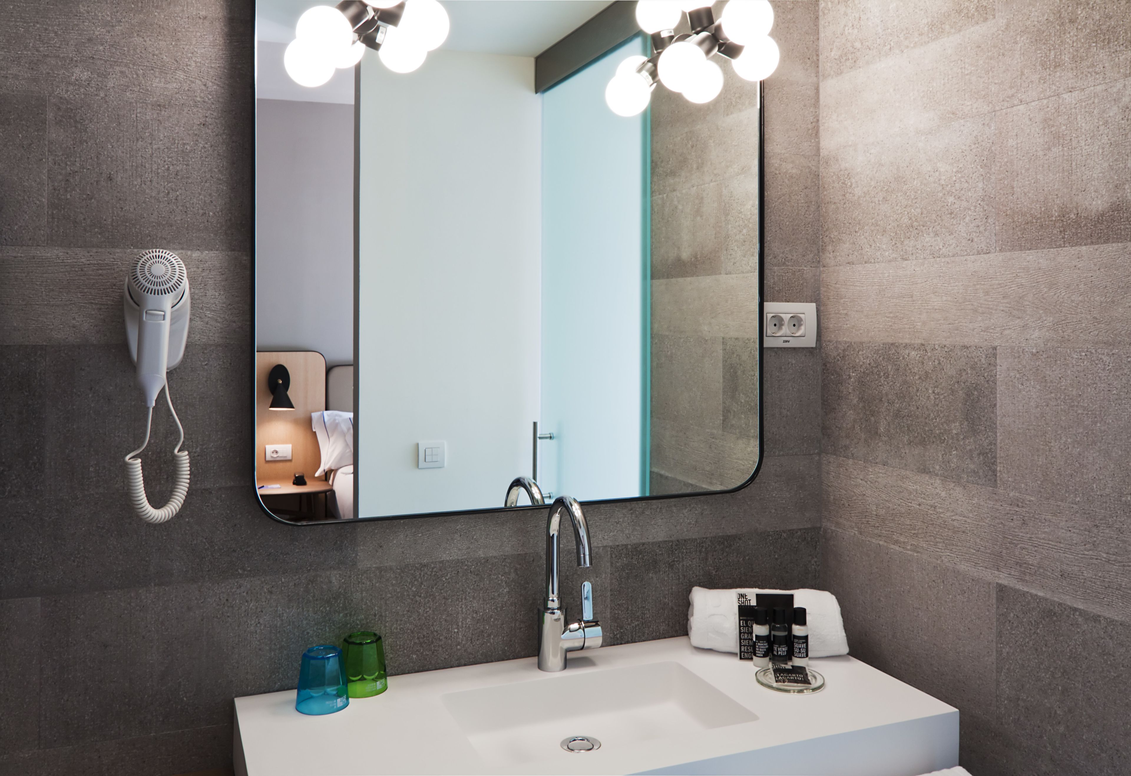 executive room, balcony, tower | bathroom sink