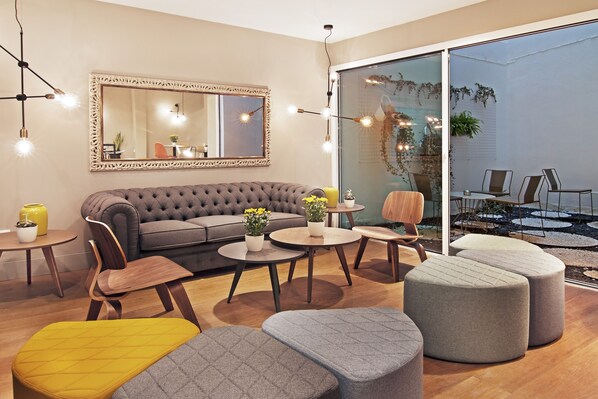 منطقة الجلوس في الردهة