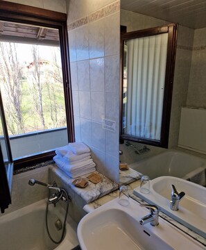 Zimmer | Badezimmer