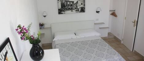 Superior dubbelrum - 1 dubbelsäng | Minibar, värdeförvaringsskåp på rummet och skrivbord