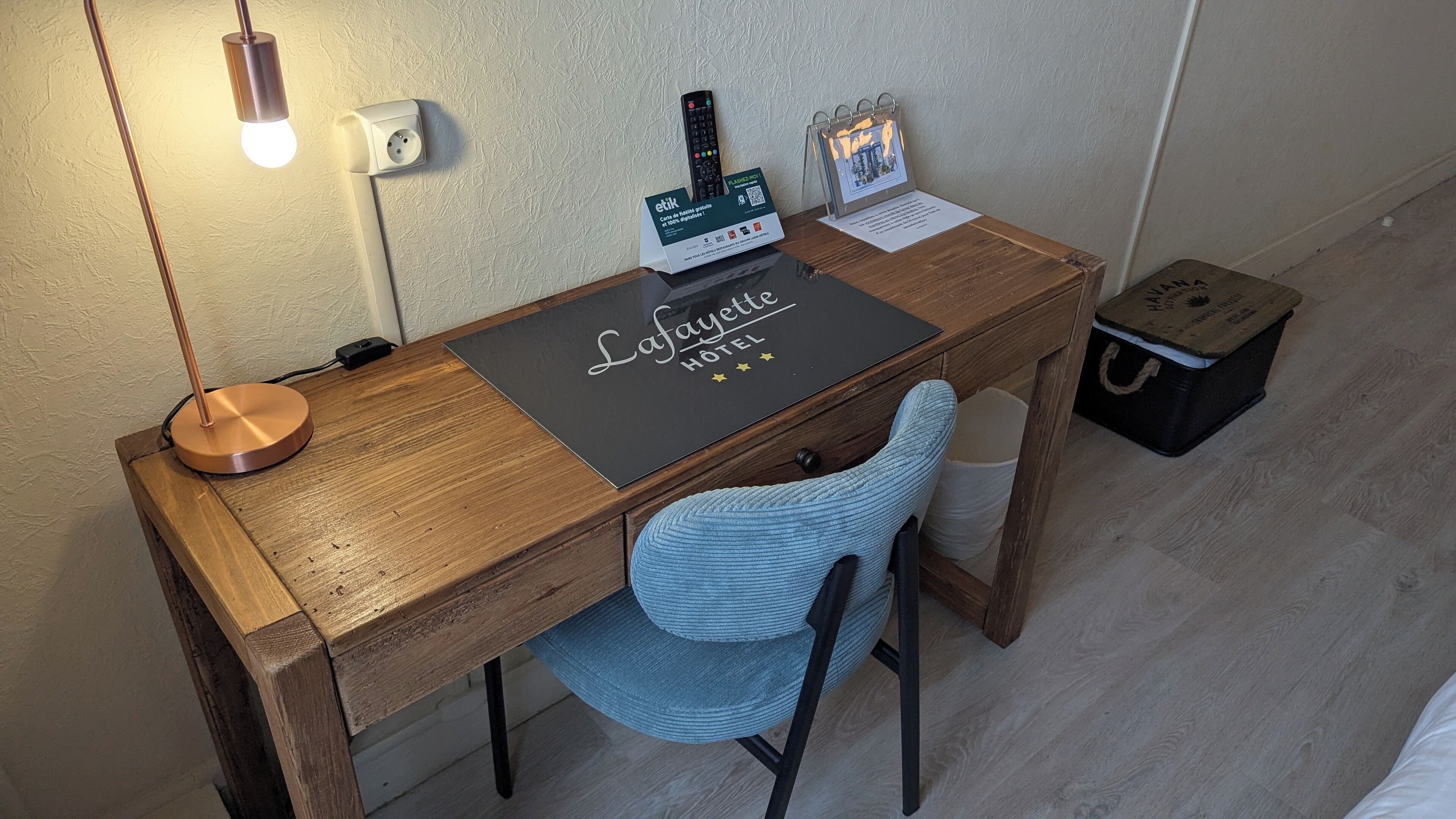 economy double room | desk, free wifi, bed sheets