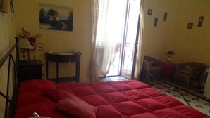Room - B&B Il Vecchio Messina (Trapani)