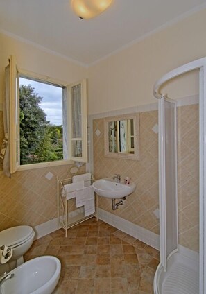 Chambre Double | Salle de bain