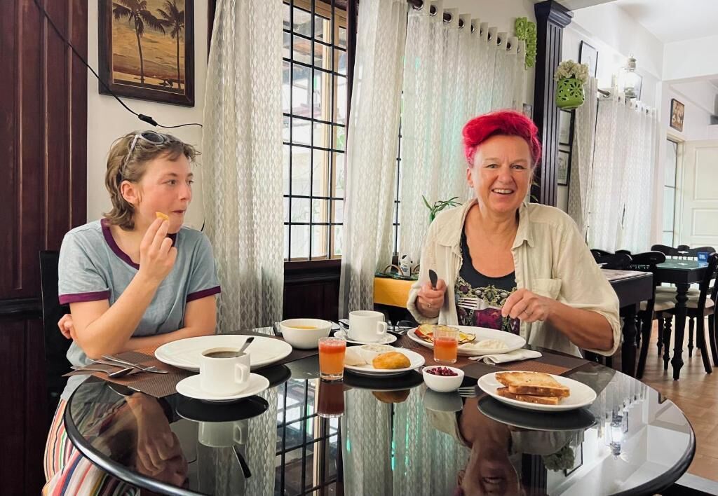 daily buffet breakfast (inr 350 per person)