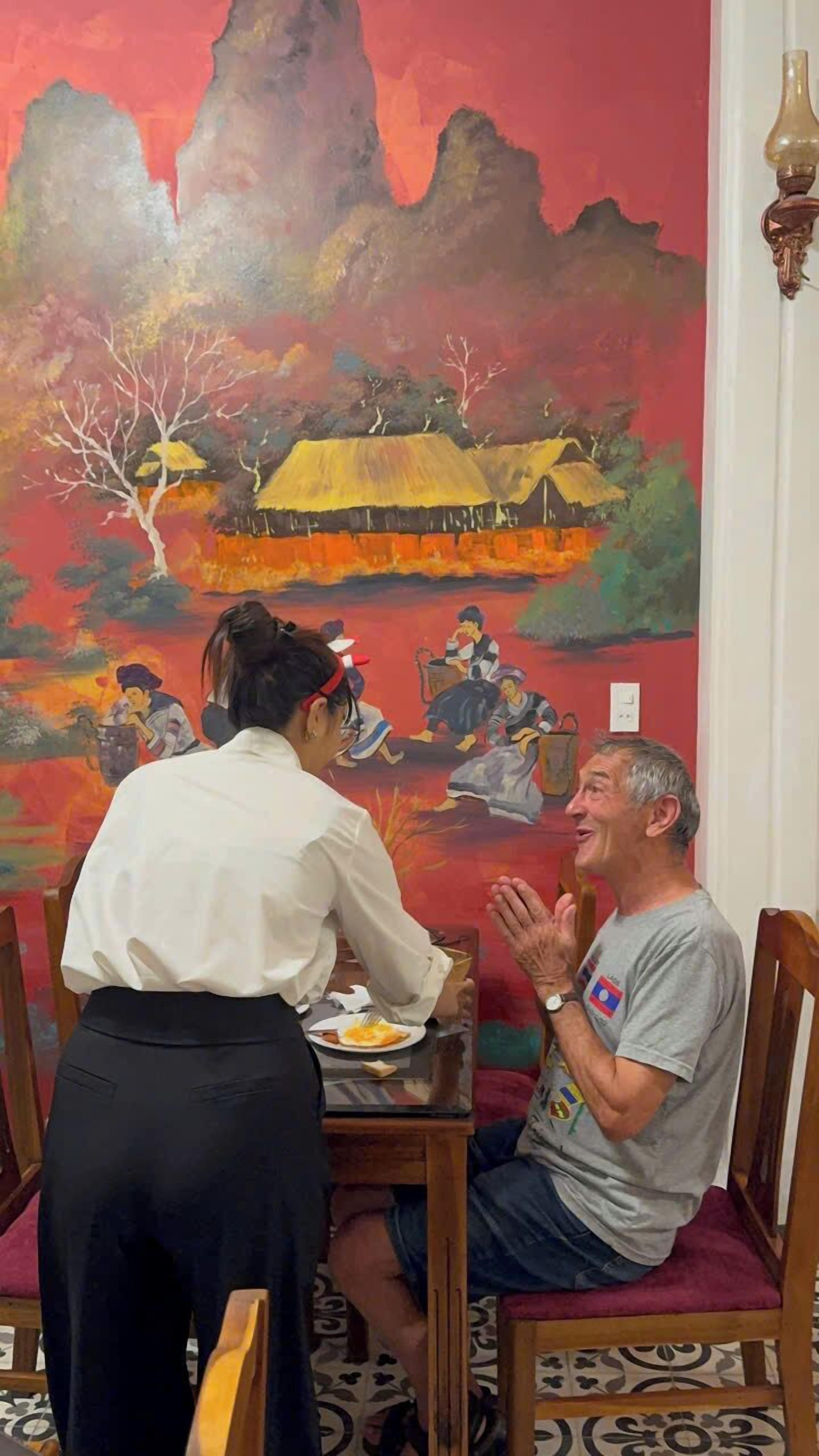 每日供应自助式早餐（每人 VND 100000）