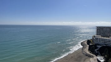 Departamento superior, 2 habitaciones, vista al mar, junto a la playa | Vista desde la habitación