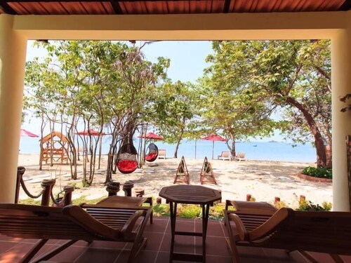 Wild Beach Phu Quoc Resort