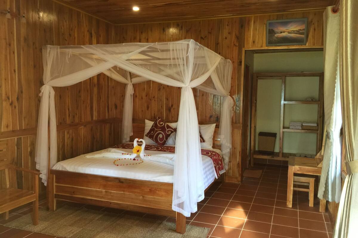 deluxe garden view bungalow | individually decorated, individually furnished, blackout curtains