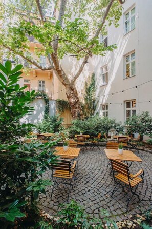 Terrace/patio - Hotel Adler (Prague)