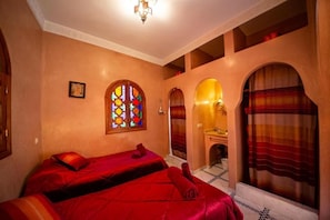 1 quarto, roupas de cama premium, ferros/tábuas de passar roupa