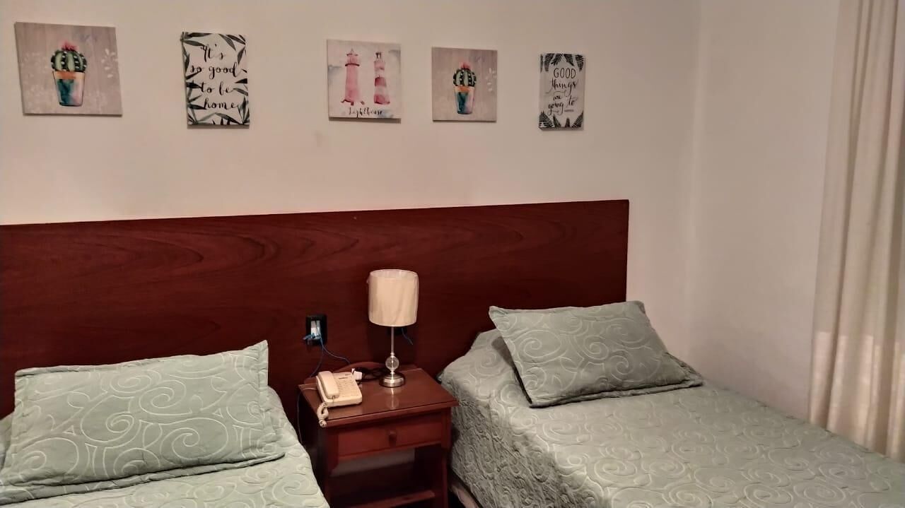 Individually furnished, bed sheets