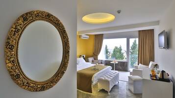 Royal Suite | Premium bedding, minibar, desk, soundproofing