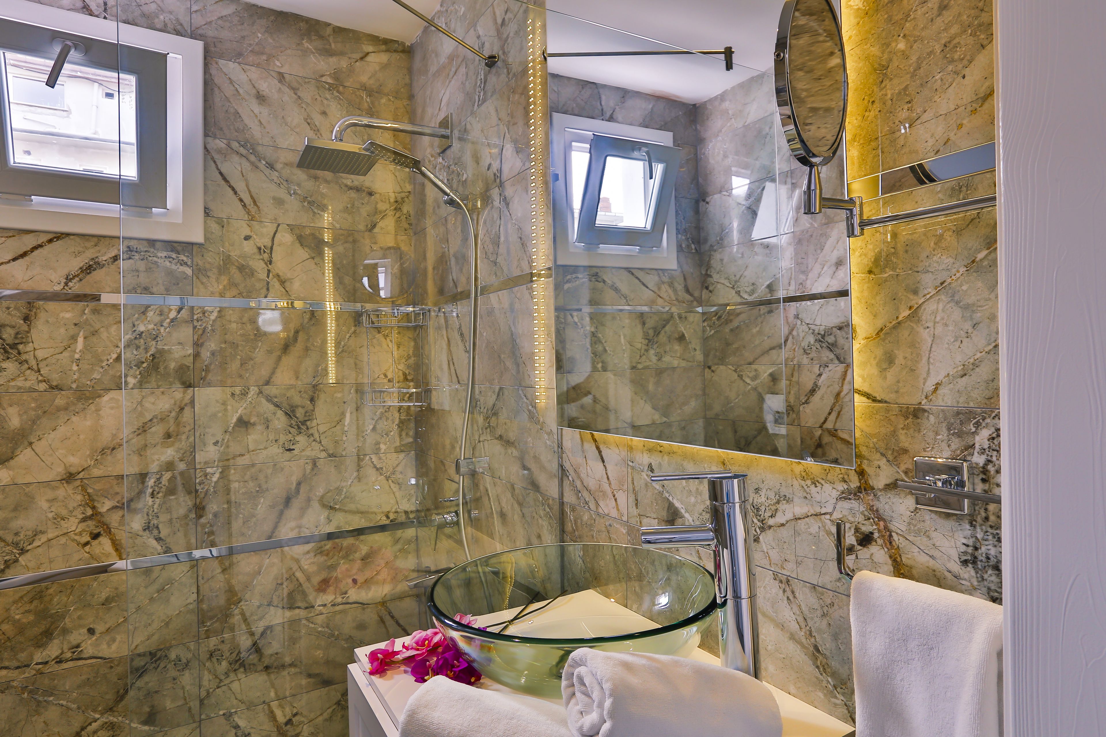 comfort room | bathroom | separate bathtub and shower, free toiletries, hair dryer, slippers