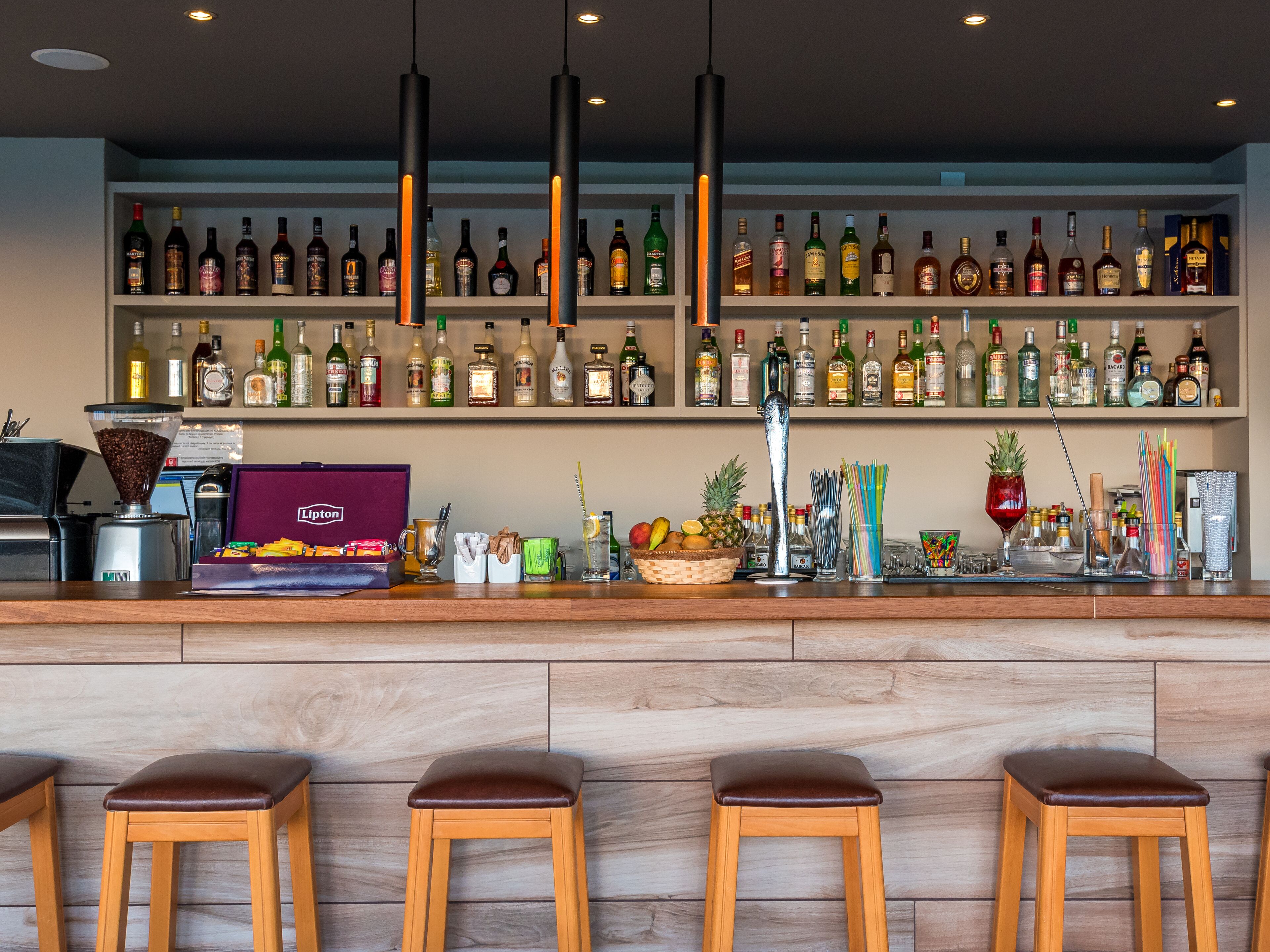 2 barer/lounger, bar på tagterrassen