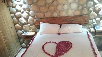 Cabana Petite | Decoración personalizada, muebles diferentes y ropa de cama