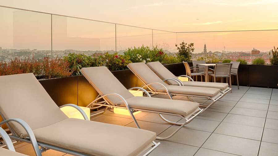 Premium Porto Downtown