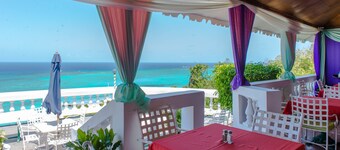 Skyclub Beach Suite at Mobay Club