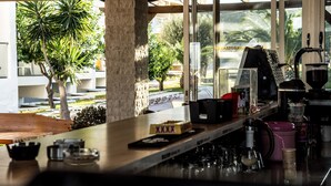 Poolside bar - Sevastos Studios (Rhodes)