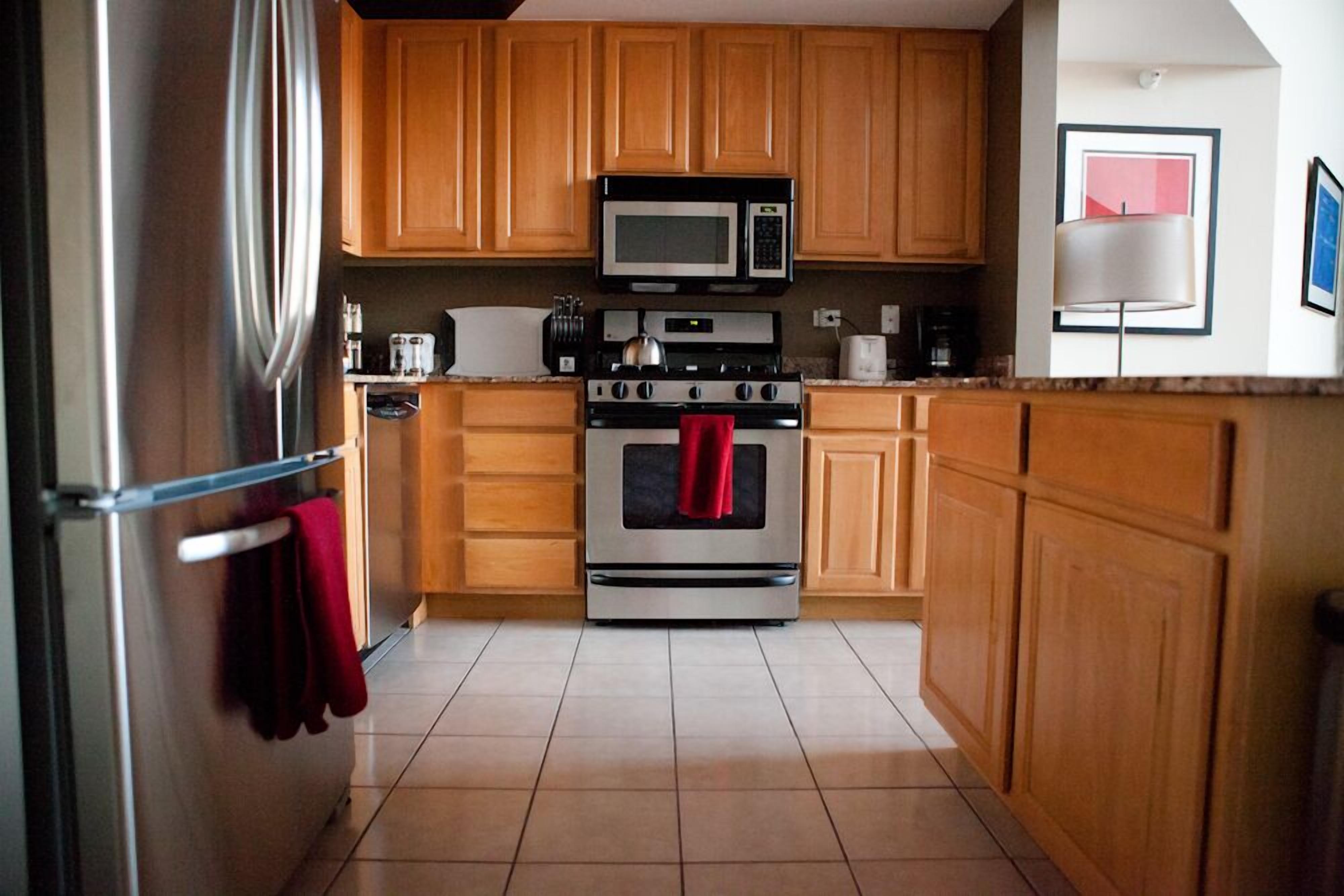 penthouse 4 | 1 bedroom, premium bedding, desk, iron/ironing board