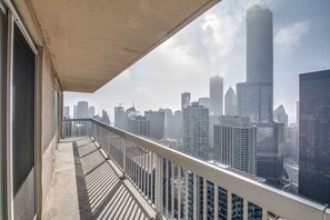 Penthouse 3 | 1 chambre, literie de qualité supérieure, bureau