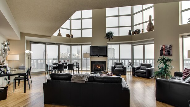 Penthouse 1  | Oppholdsrom
