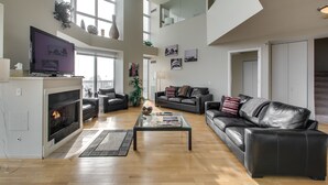 Penthouse 1  | Oppholdsområde