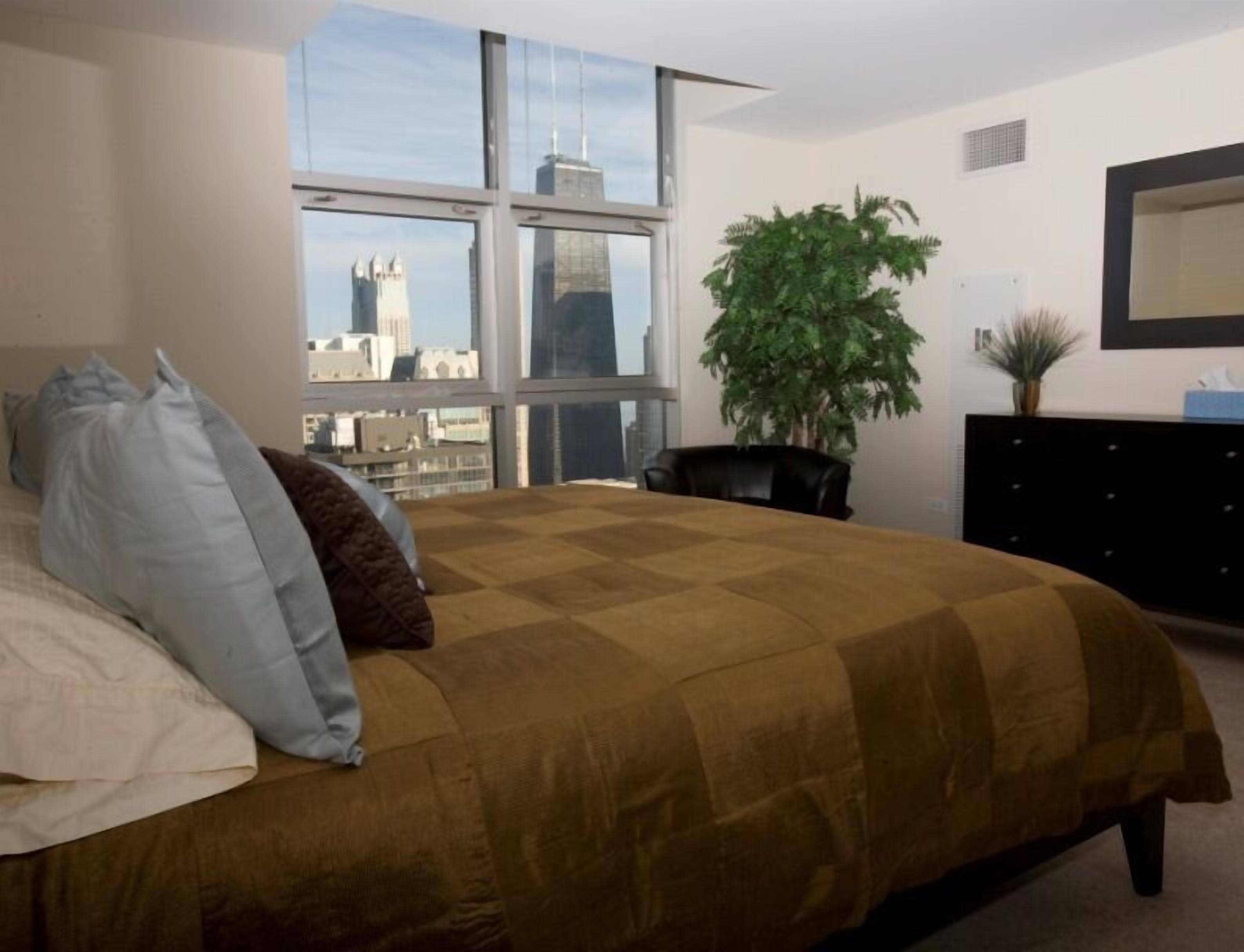 penthouse 1  | 1 bedroom, premium bedding, desk, iron/ironing board