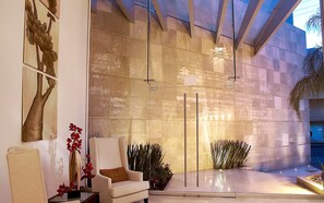 Interior entrance - Suites Teca Once (Naucalpan)