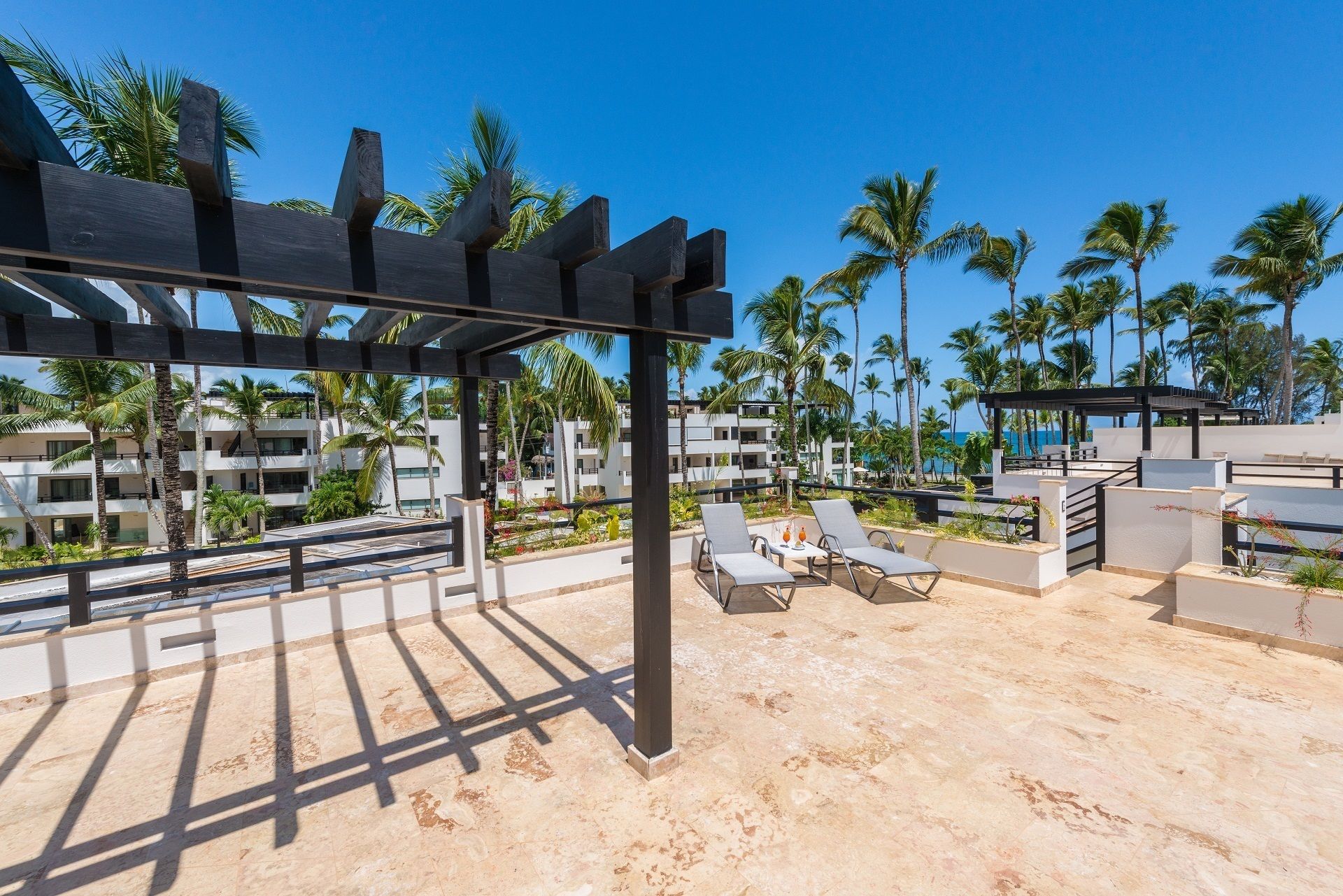 penthouse, 2 bedrooms, partial ocean view  - breakfast included in first 7 nights | terrace/patio