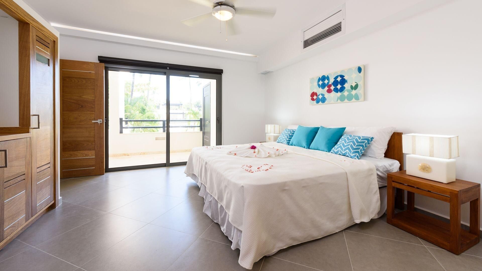 Apartment, 3 Bedrooms, Pool View - Breakfast Included in first 7 nights  | 1 bedroom, premium bedding, in-room safe, individually decorated