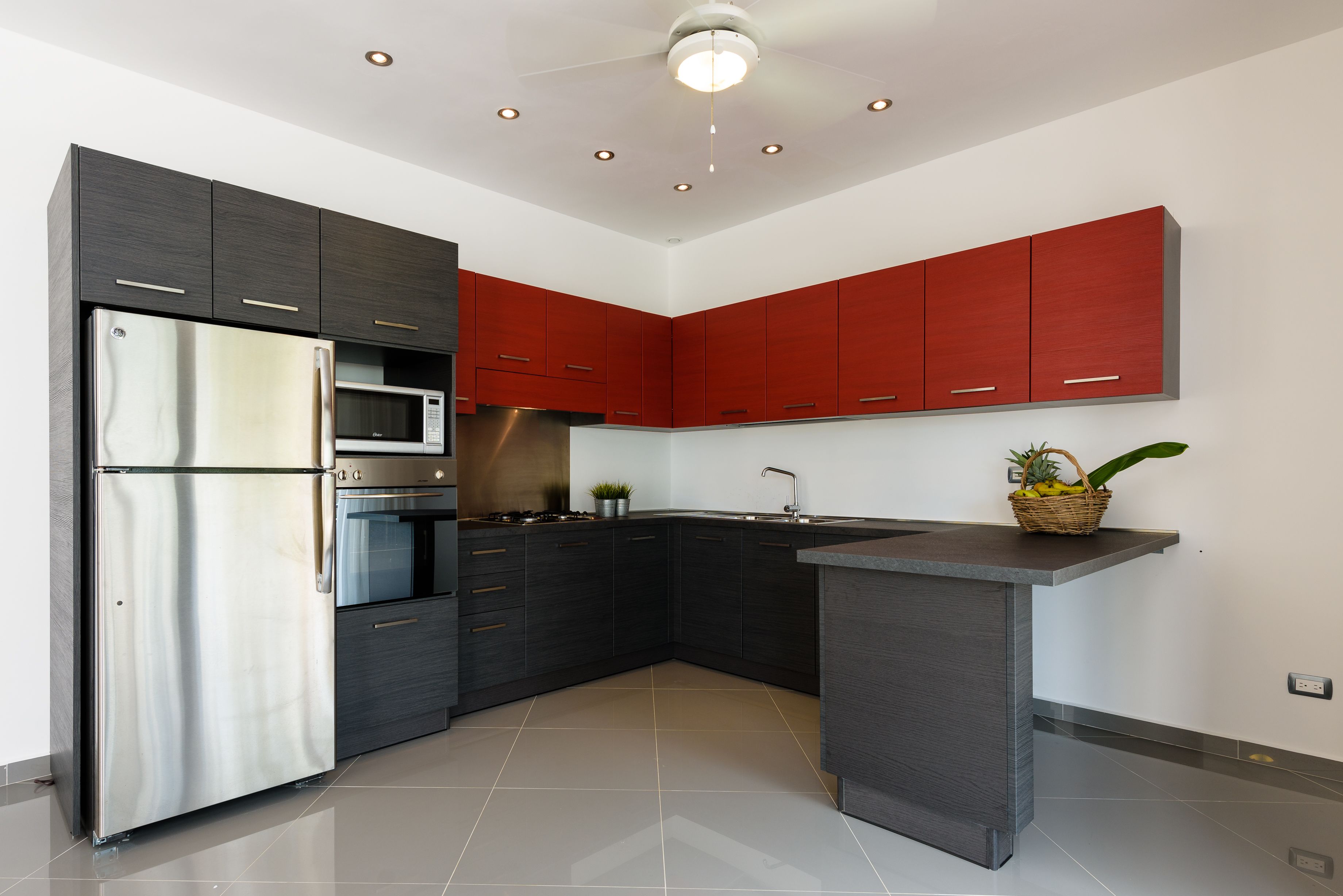 penthouse, 2 bedrooms, partial ocean view (with jacuzzi - breakfast included in first 7 nights | private kitchen | fridge, microwave, stovetop, coffee/tea maker