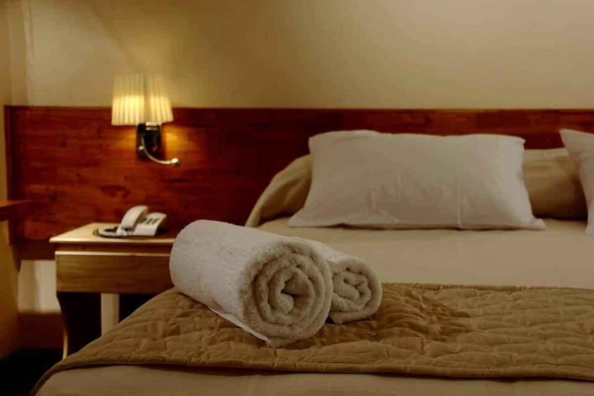In-room safe, free WiFi, bed sheets