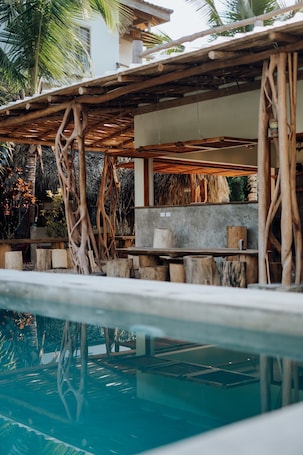 Deluxe Pool | Living area. Residencia El Balata