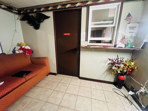 Reception - Capital O Sparta Motel Near Carbondale (Sparta)