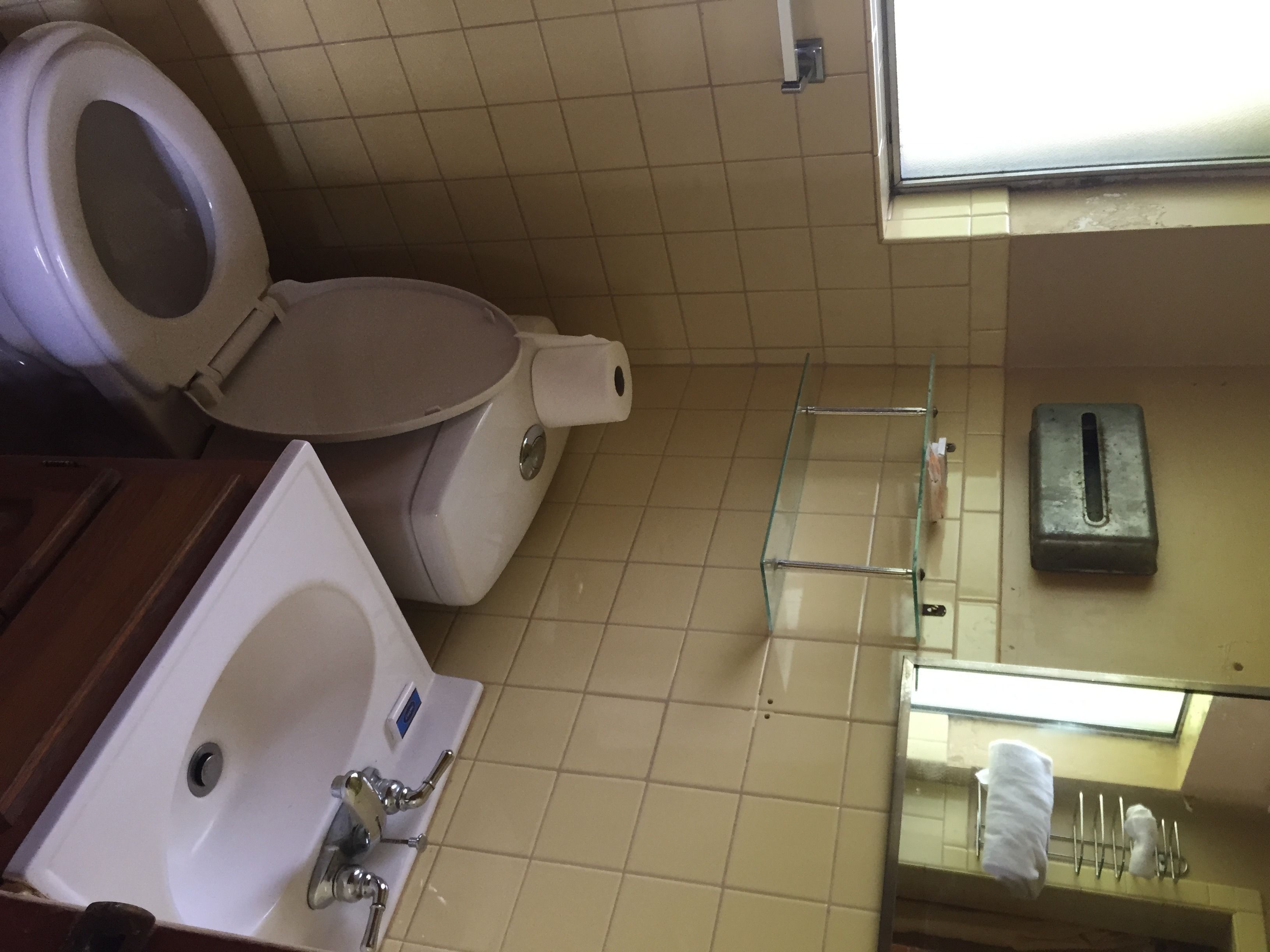 Free toiletries, towels