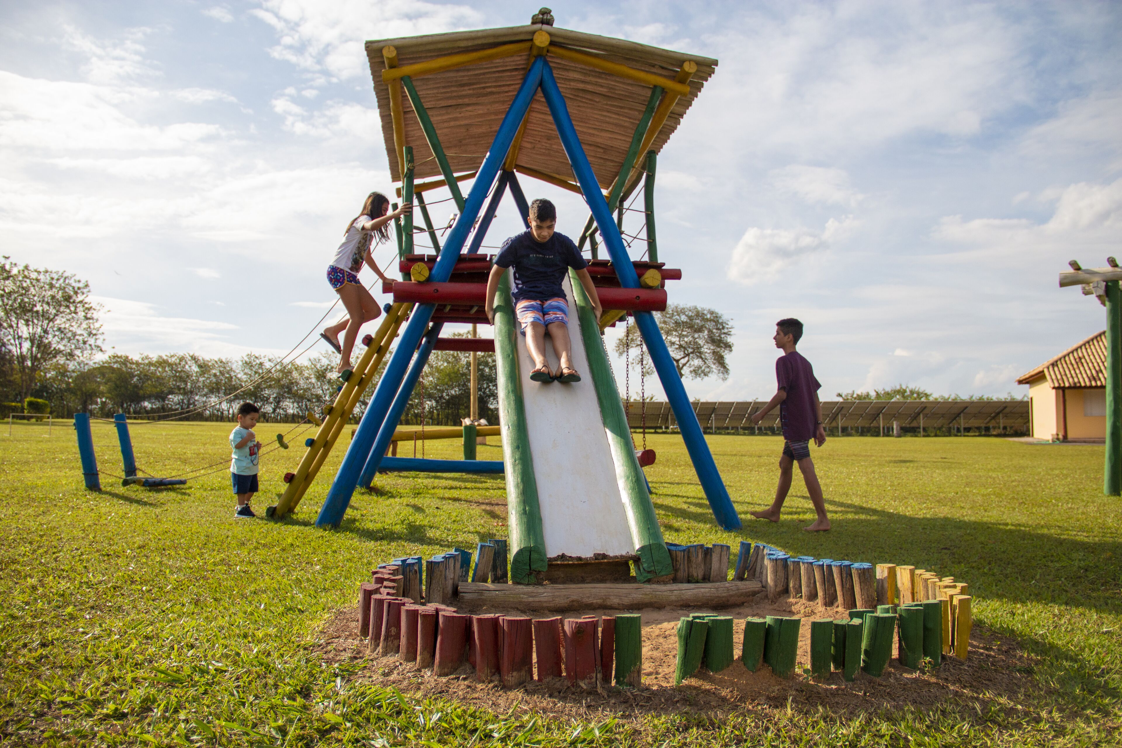 children’s play area – outdoor