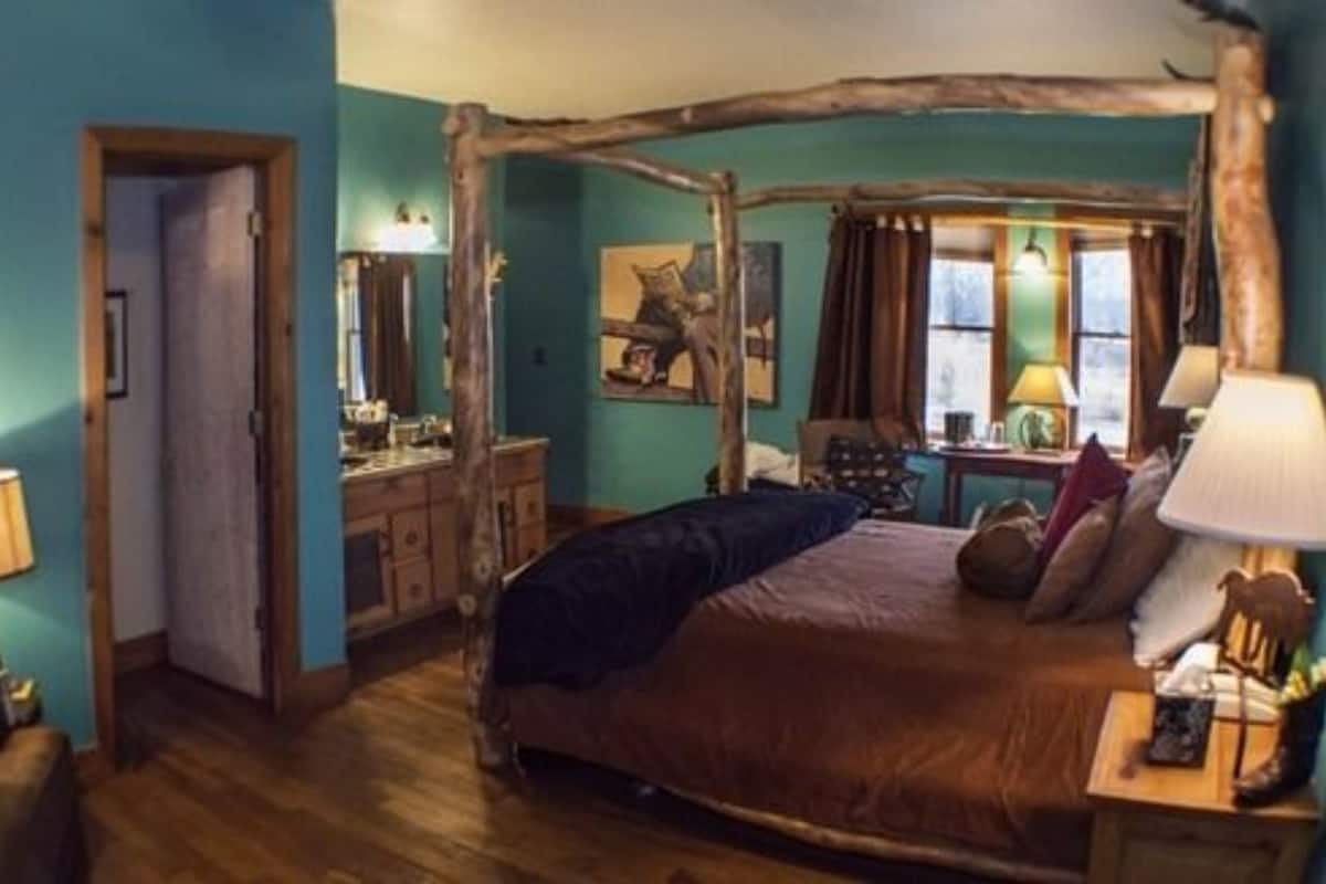 Basic Δωμάτιο, Ιδιωτικό Μπάνιο (Cowboy Room) | Μοναδική διακόσμηση, μοναδική επίπλωση, σίδερο/σιδερώστρα